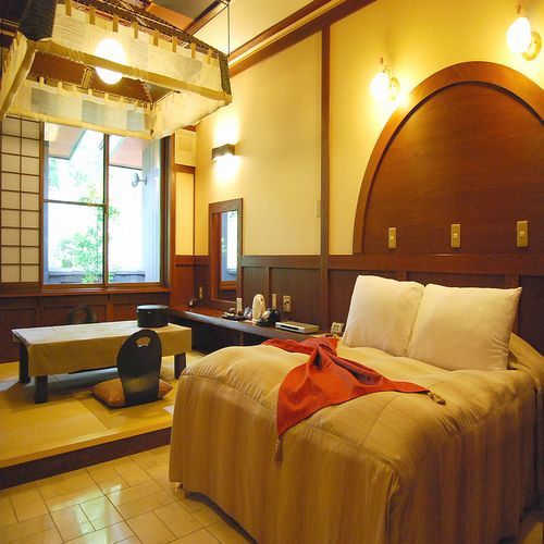 16 tatami mat W bed Japanese and Western room