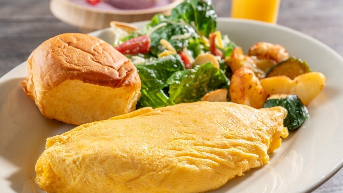 【45日前予約でとってもお得】ご夕食はディナービュッフェ＆ご朝食は選べるメインのハワイアンモーニング