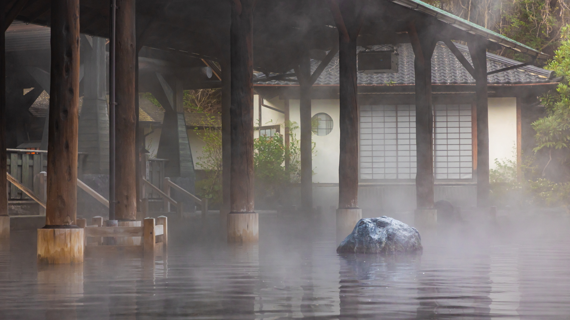 大露天風呂「江戸情話与市」