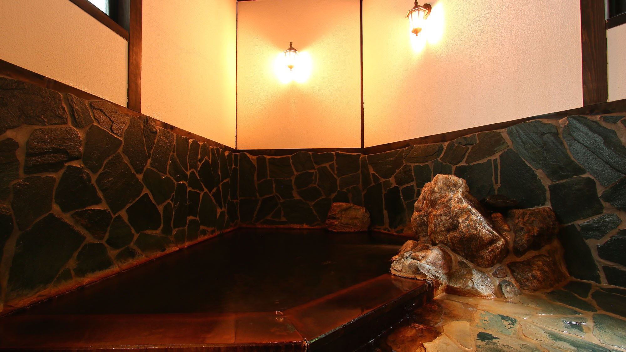 ≪平日限定/素泊まり≫離れ貸切風呂で自由気ままに湯平温泉旅行