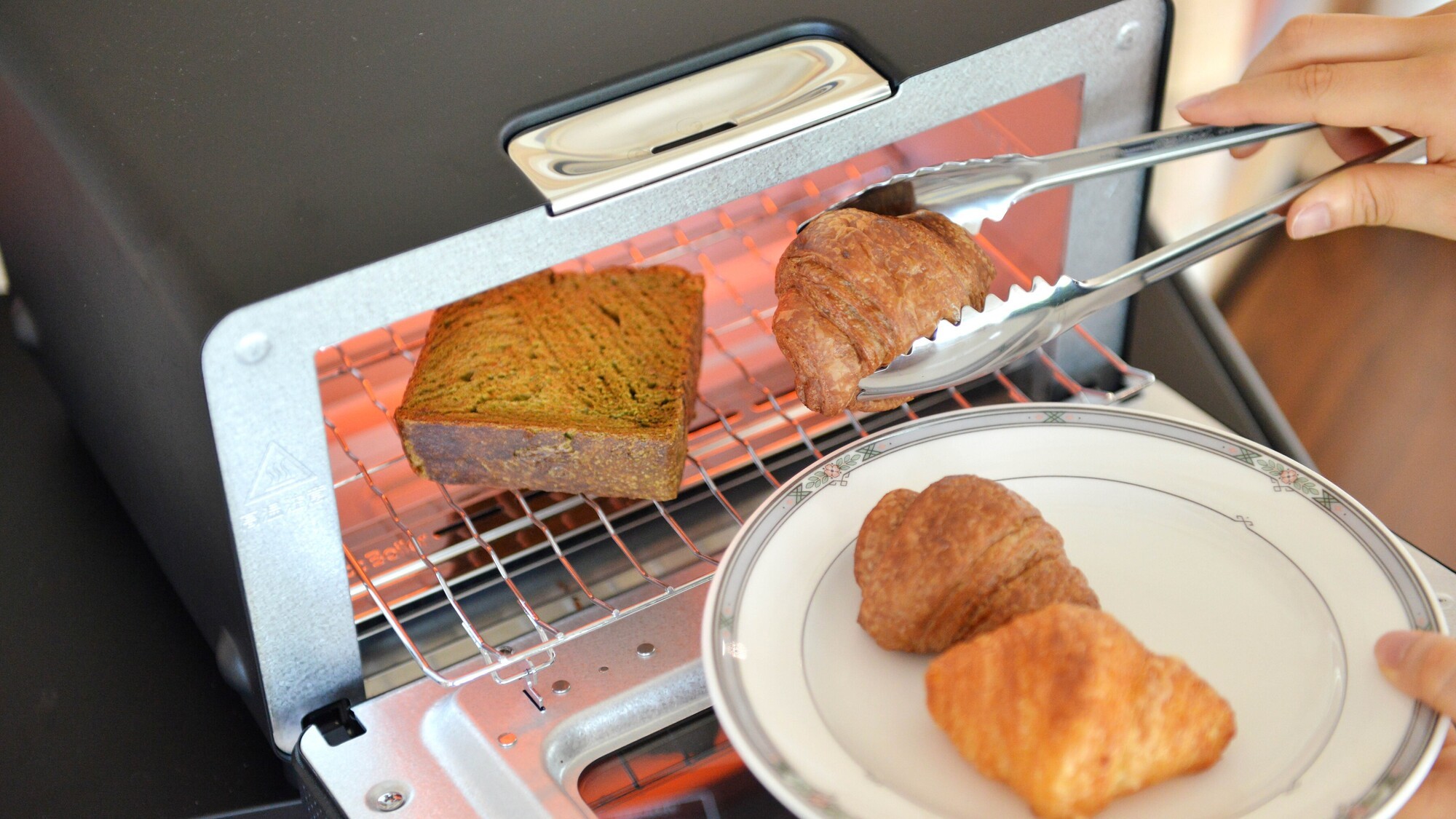 バルミューダのトースターで、さらに美味しくいただけます