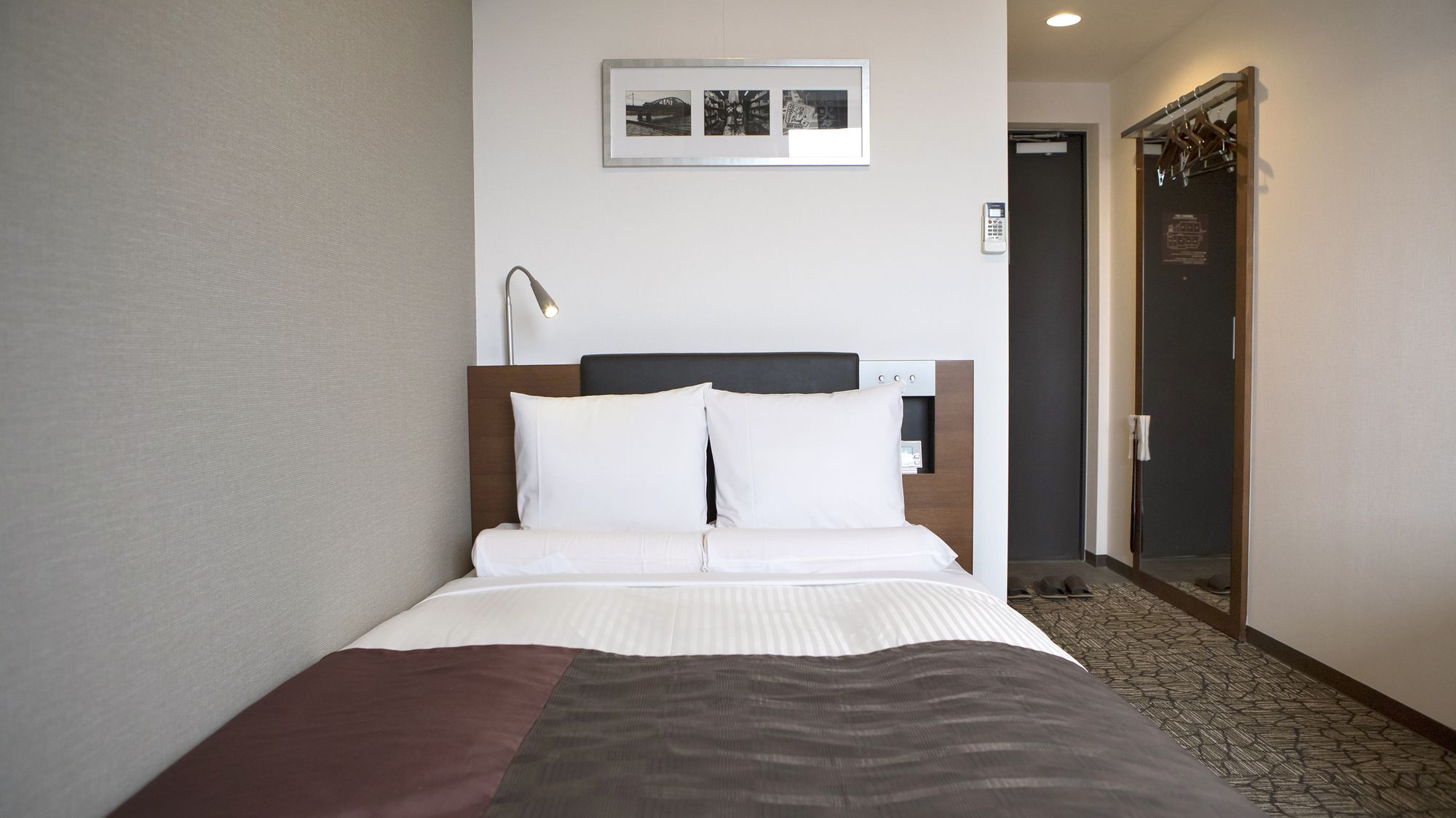 スタンダードセミダブル