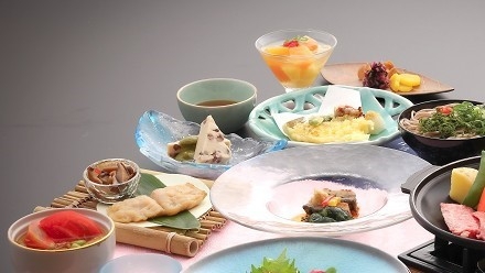 【当館１番人気】玉峰山荘の季節の献立「竹会席」奥出雲の食を心をこめて・・