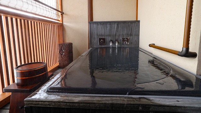 露店風呂付客室（露天風呂）