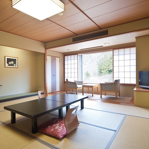 West Building Japanese-style room (with bath and toilet)