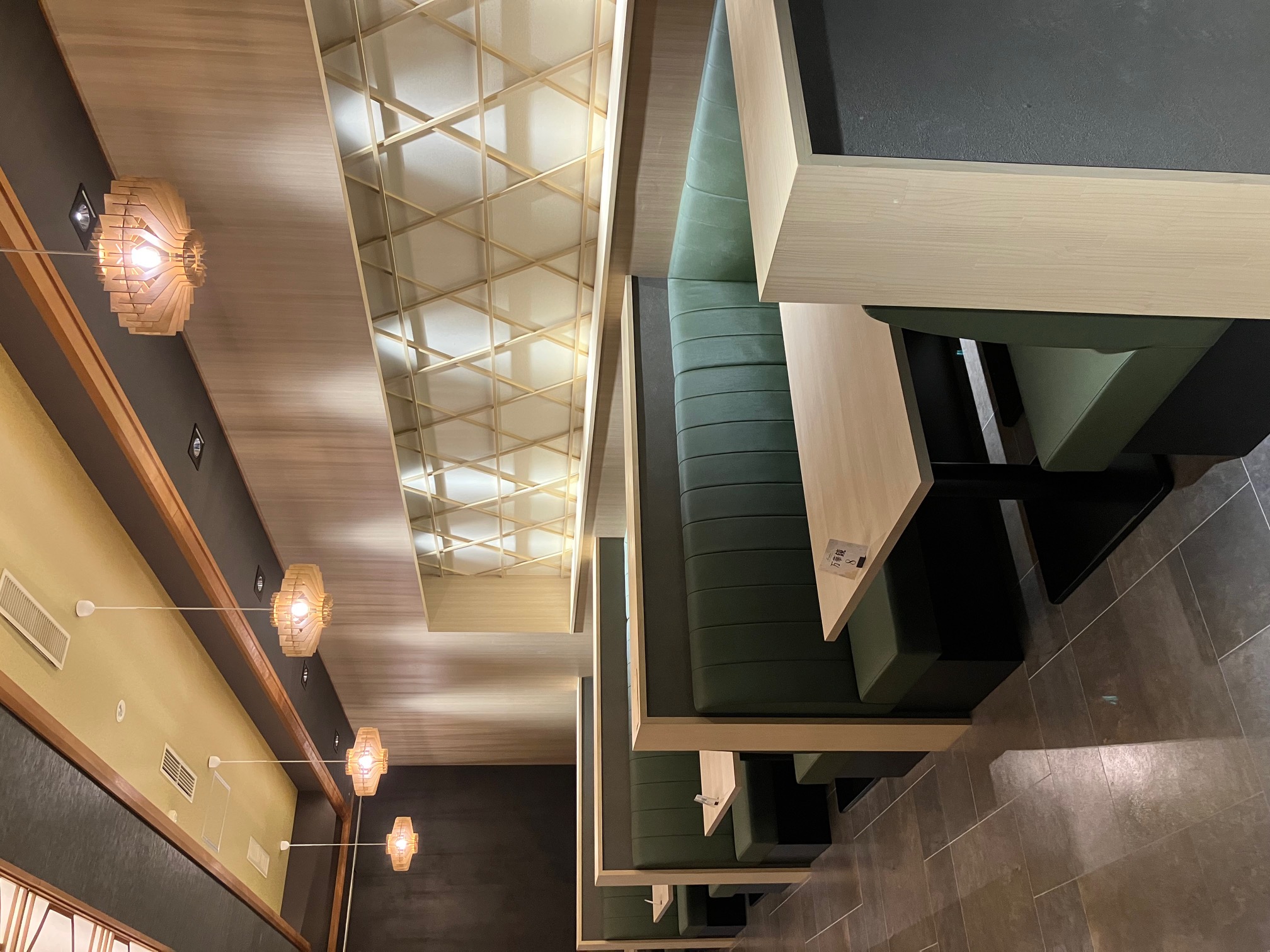 新ビュッフェ会場【万華鏡】