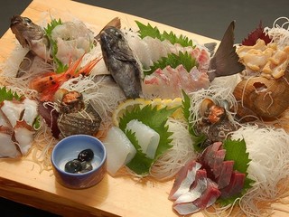 鮮魚のまな板もり