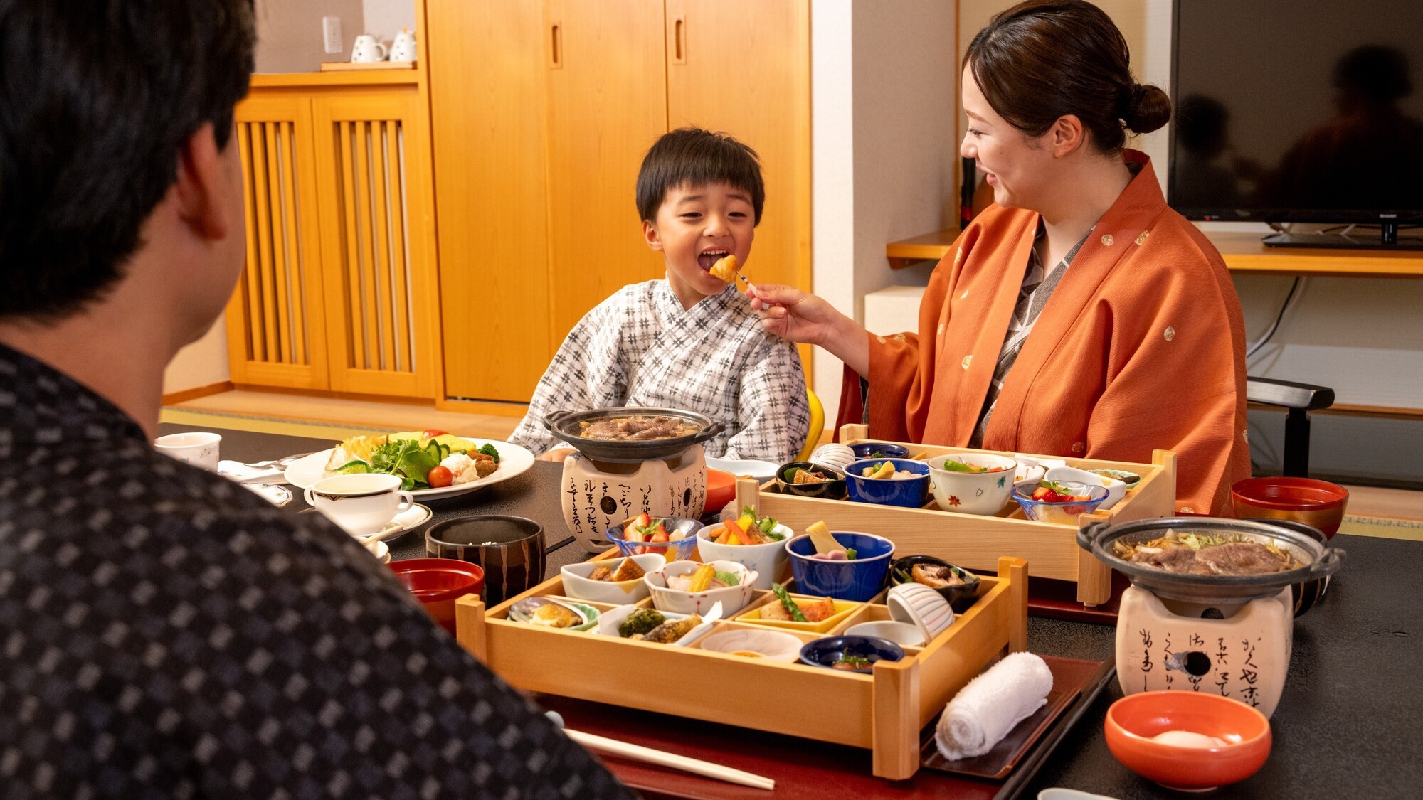【お部屋食】夕食はお部屋で満喫！土佐のさじき膳プラン