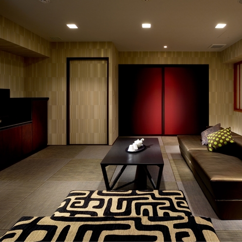 【デラックス43平米】広々とした客室とモダンスタイリッシュな和のデザインを体感