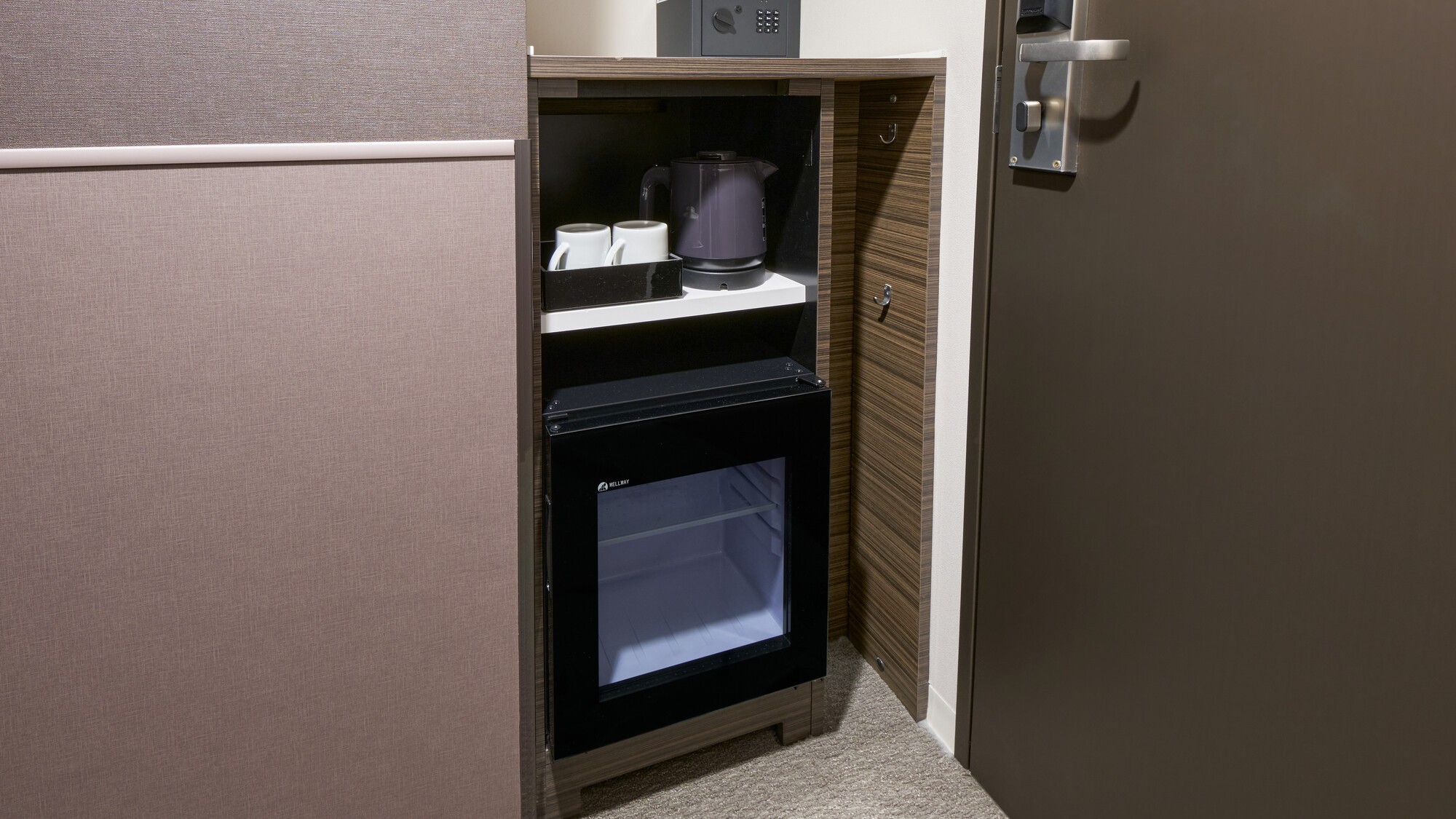 【客室】冷蔵庫