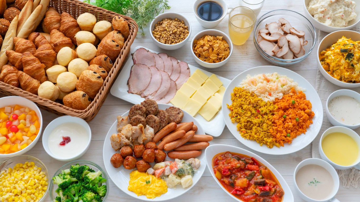 【朝食ブッフェ】～1日のスタートにプラス１のホテル朝食を～