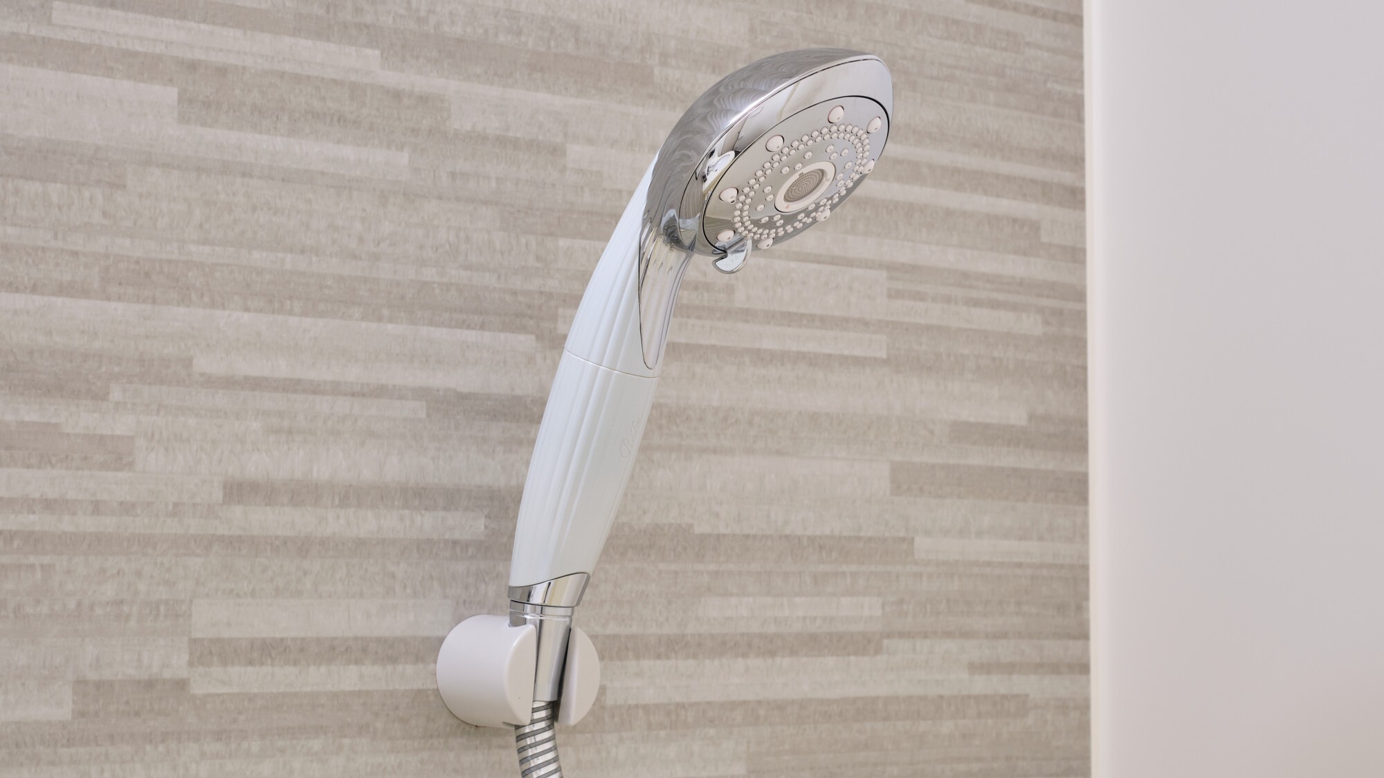 リファシャワーヘッド