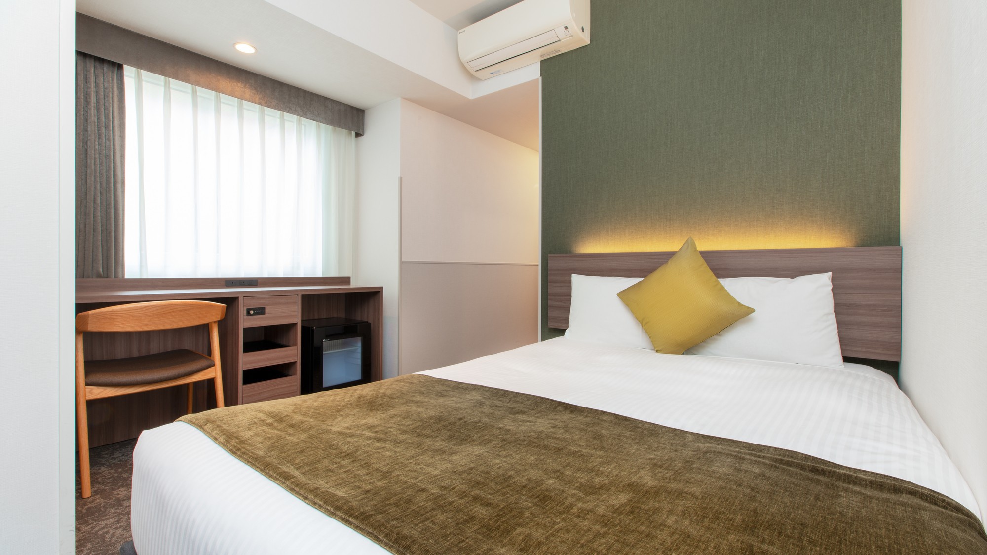 【客室】ダブル16平米