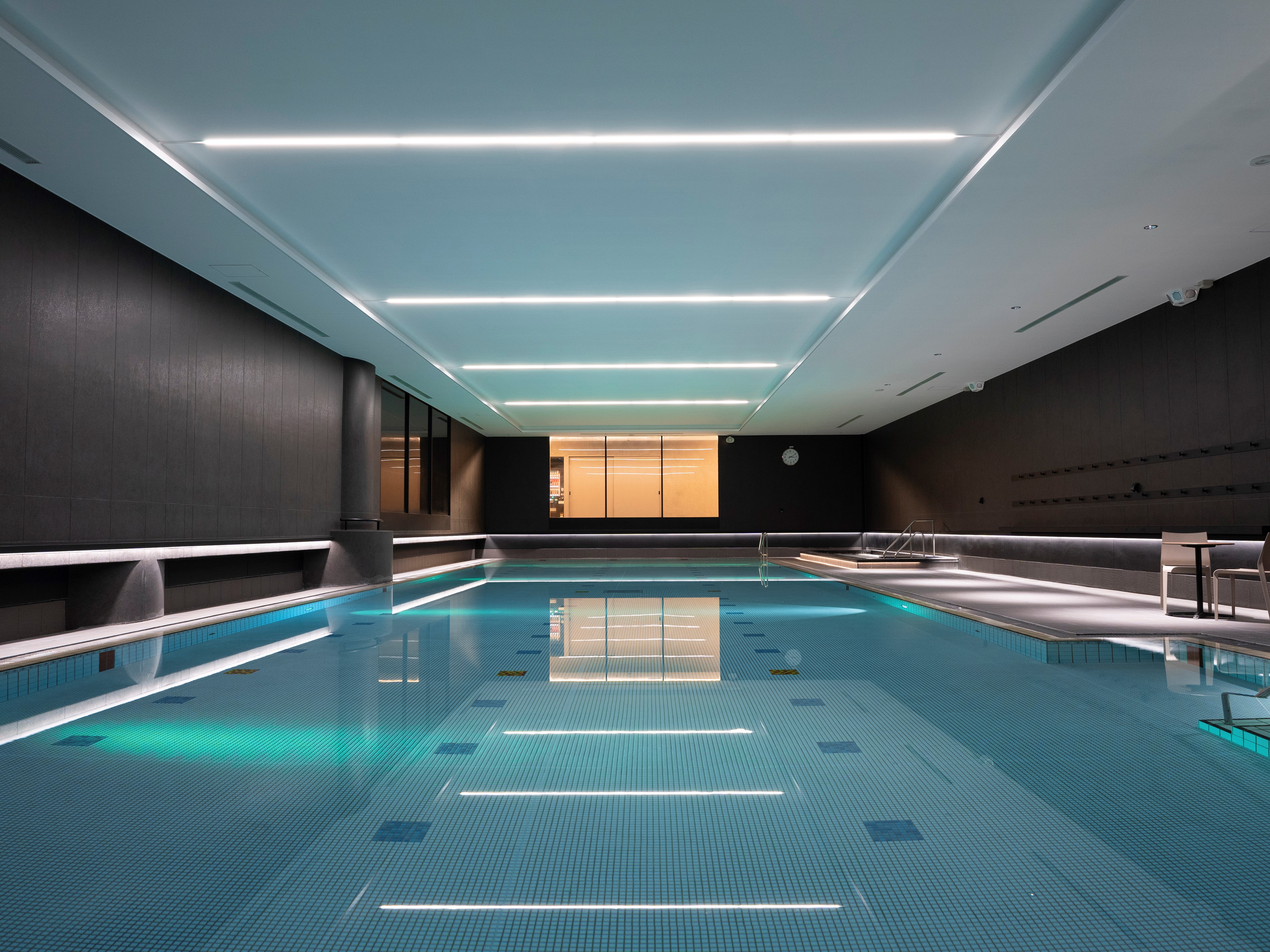 同じ泉ガーデンタワー内にある「エスフォルタ」六本木店を、特別料金でご利用いただけます。