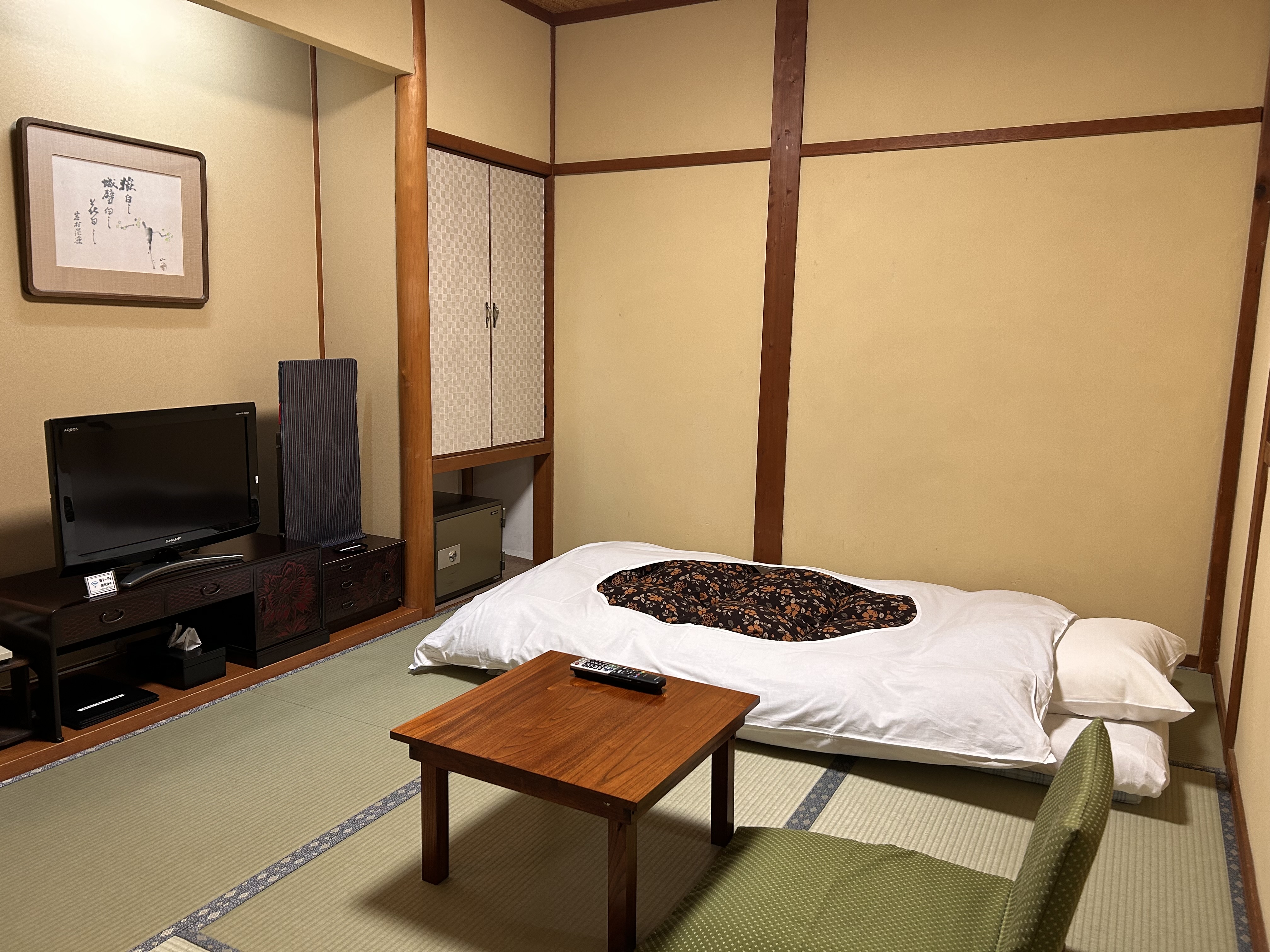 6畳　お一人様用の部屋　（2階）