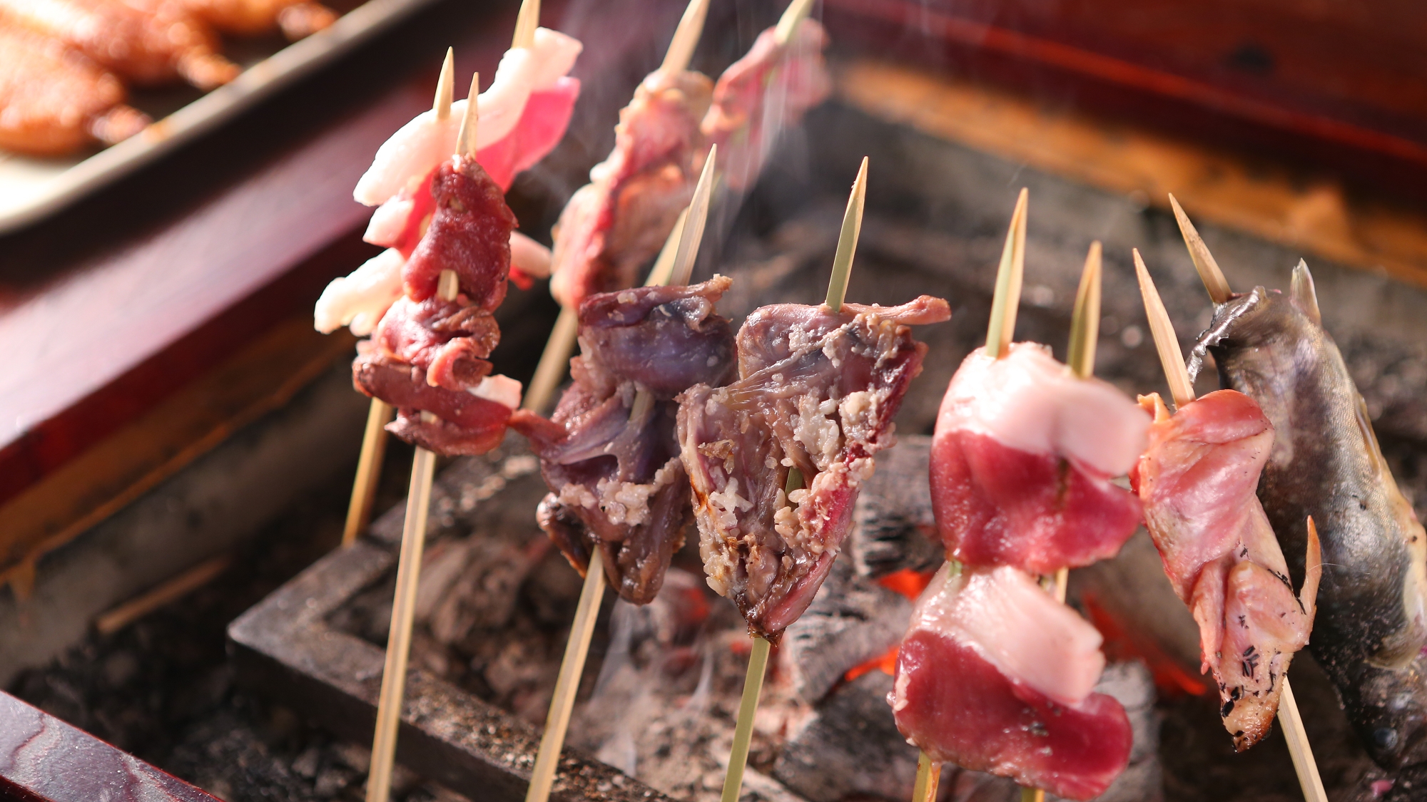 ■【囲炉裏炭火焼き】遠火で香ばしく焼いて召し上がれ。