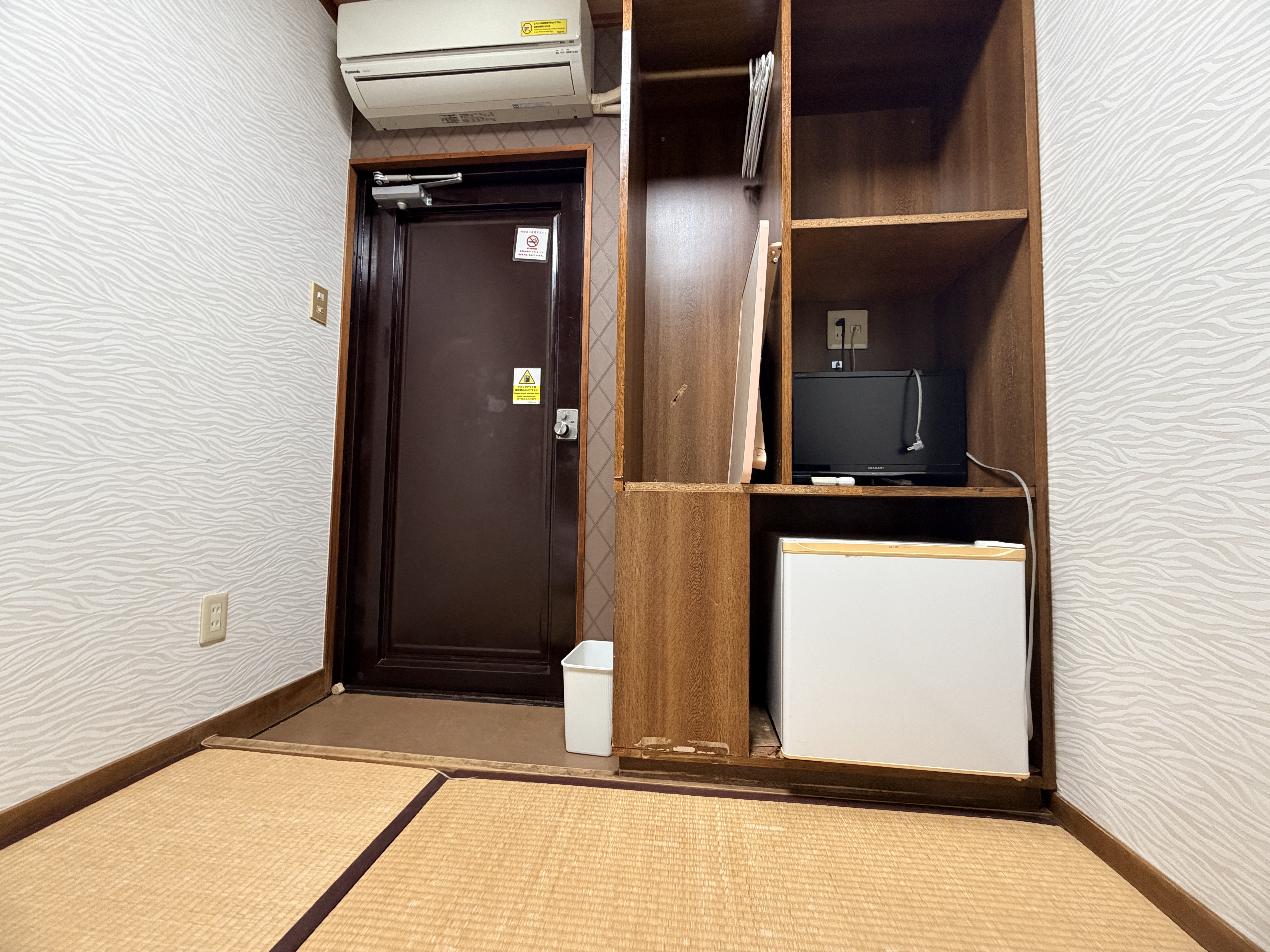 【禁煙】和室1~2名様（バス・トイレ共用）