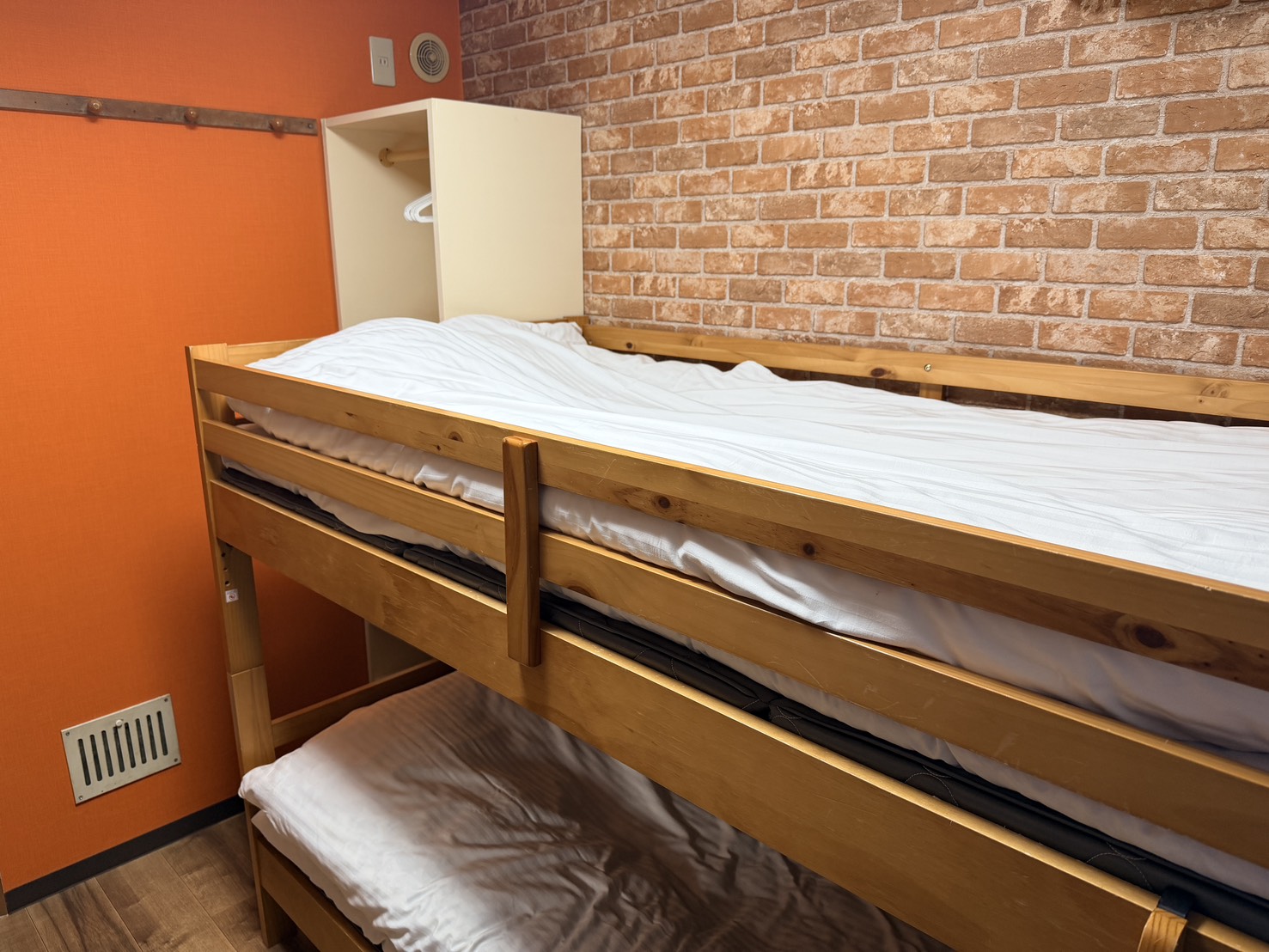 【禁煙】ツインルーム(バス・トイレ共用)※2段ベッド