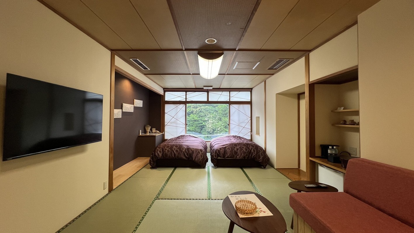 【浅間】ツインセミダブルベッド+ソファーベッド付和室12畳