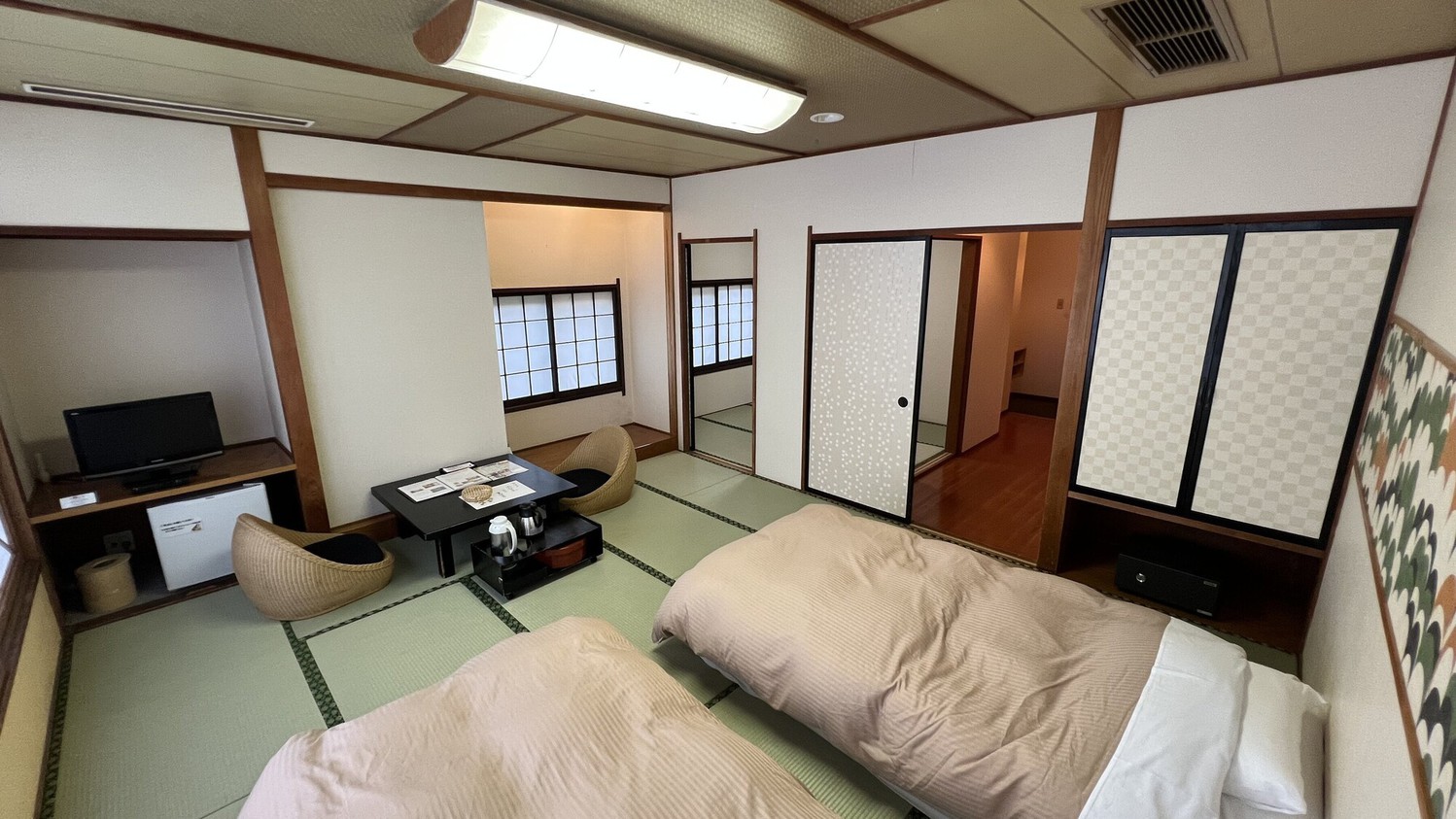 【はなかいどう】ツインベッド付和室２間