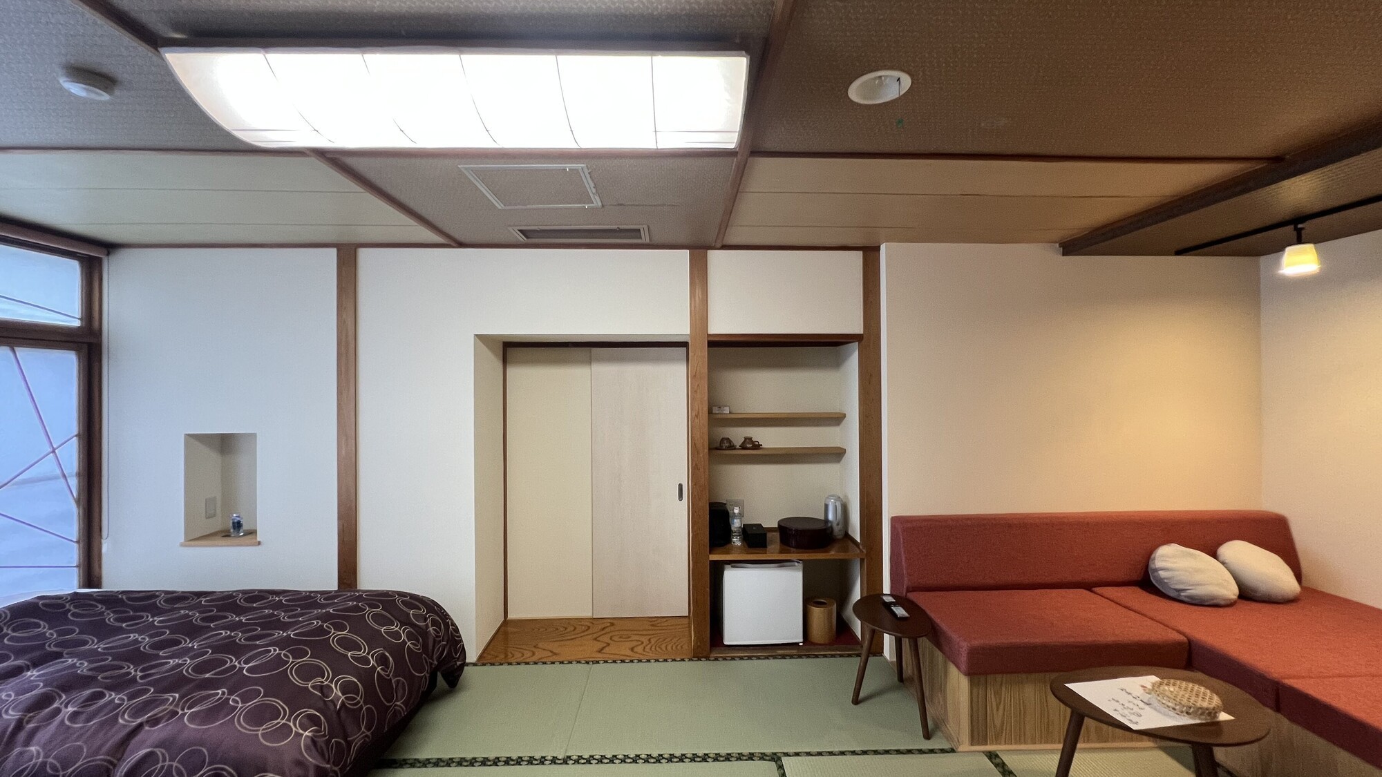 【浅間】ツインセミダブルベッド+ソファーベッド付和室12畳