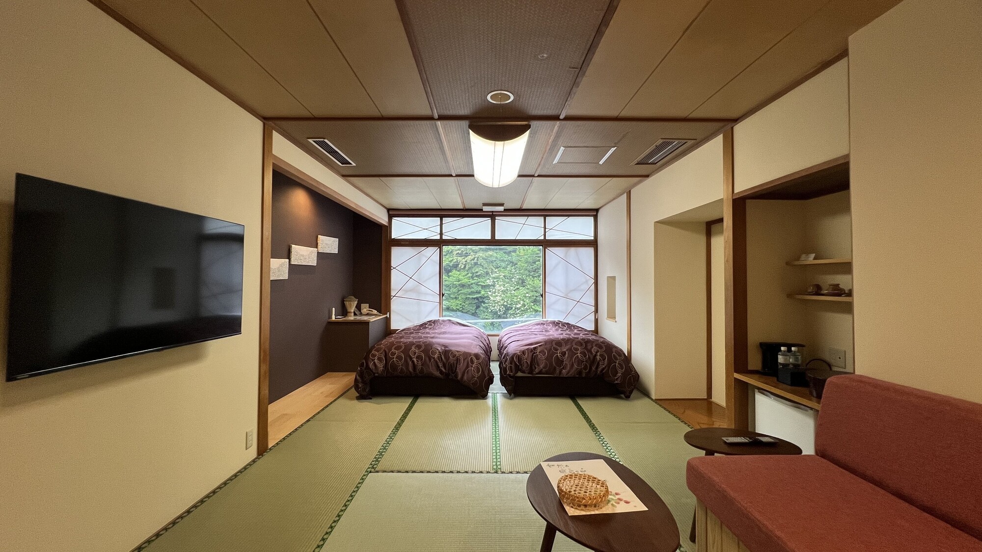 【浅間】ツインセミダブルベッド＋ソファーベッド付和室12畳