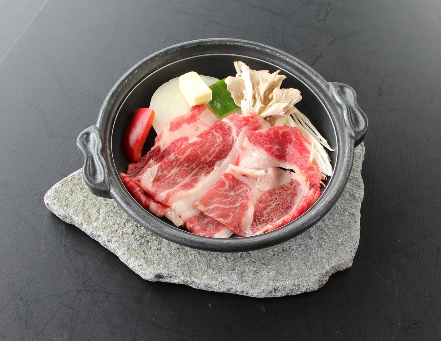 【1泊2食付】3種より選べる1品！ 全8品　 温泉・プール・ジム・駐車場無料（12月〜2月）