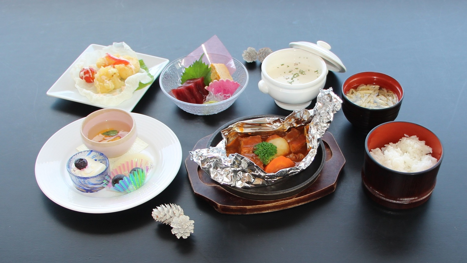 【特選会席プラン】〜ふぐ会席コース〜ふぐ刺しやふぐちり等ご堪能！【1泊2食付】（11月〜3月）