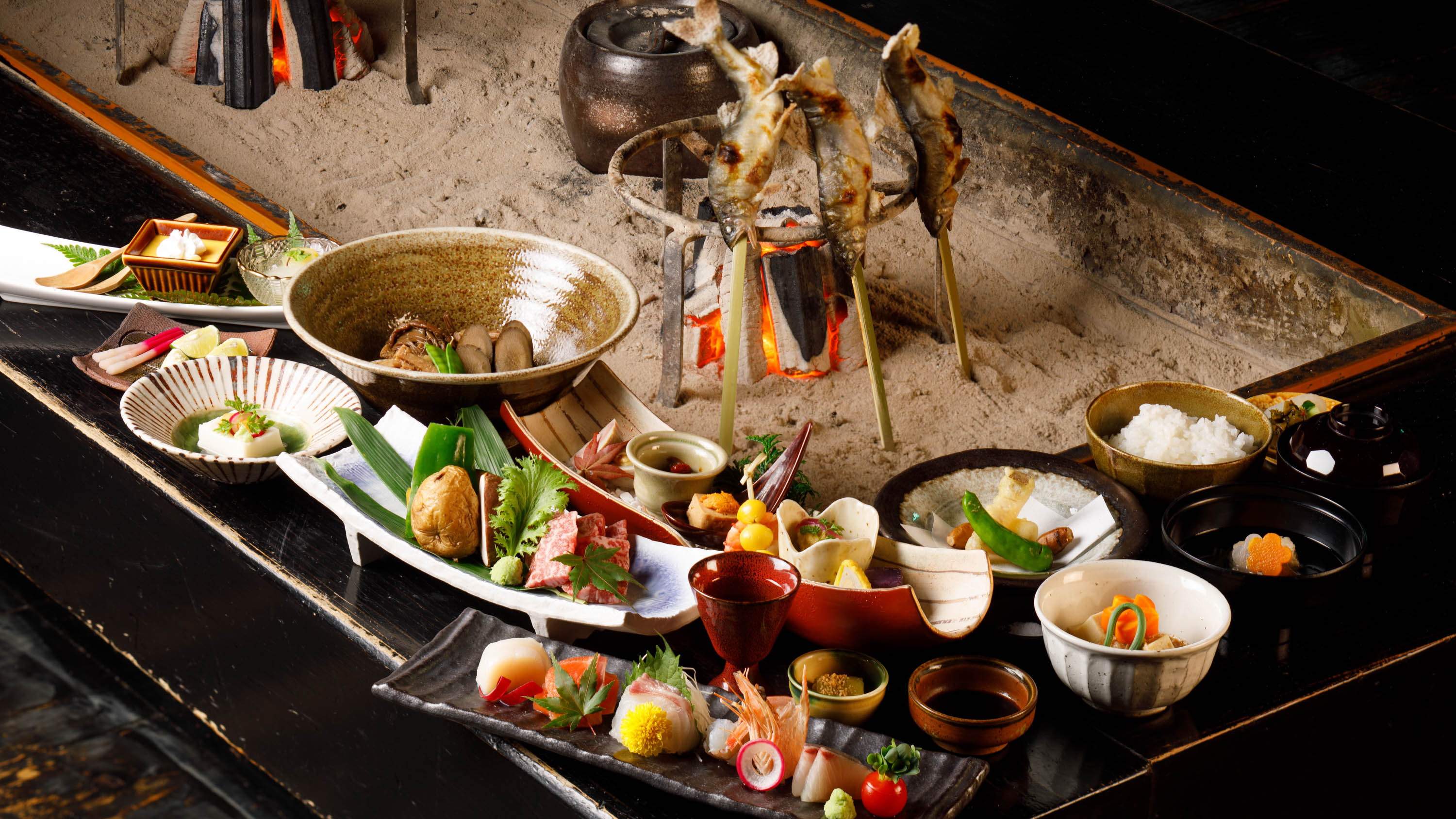 旬の食材を生かした、会席料理(写真は一例です)