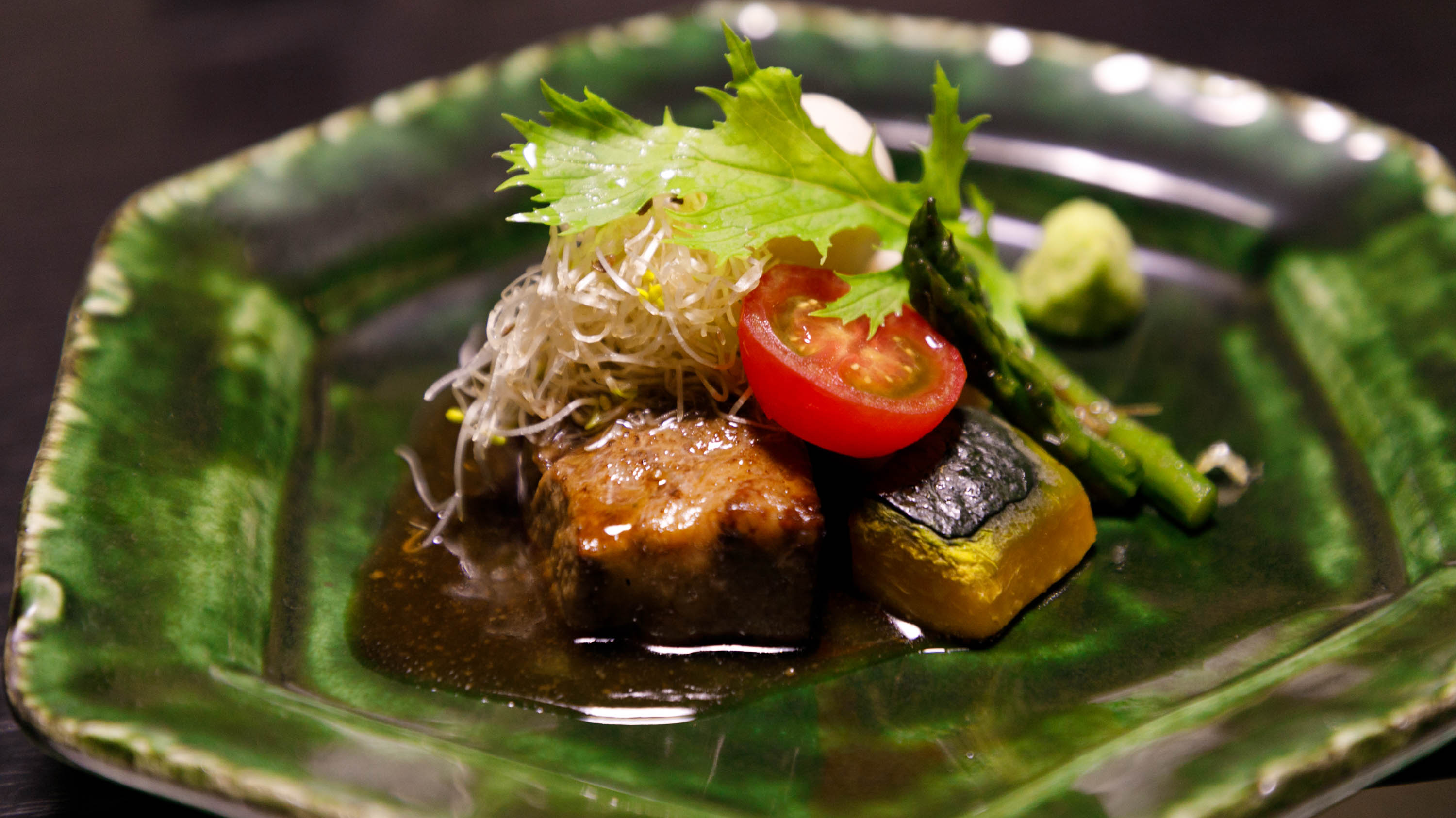 肥後牛の旨みを引き出した一皿（写真は一例です）