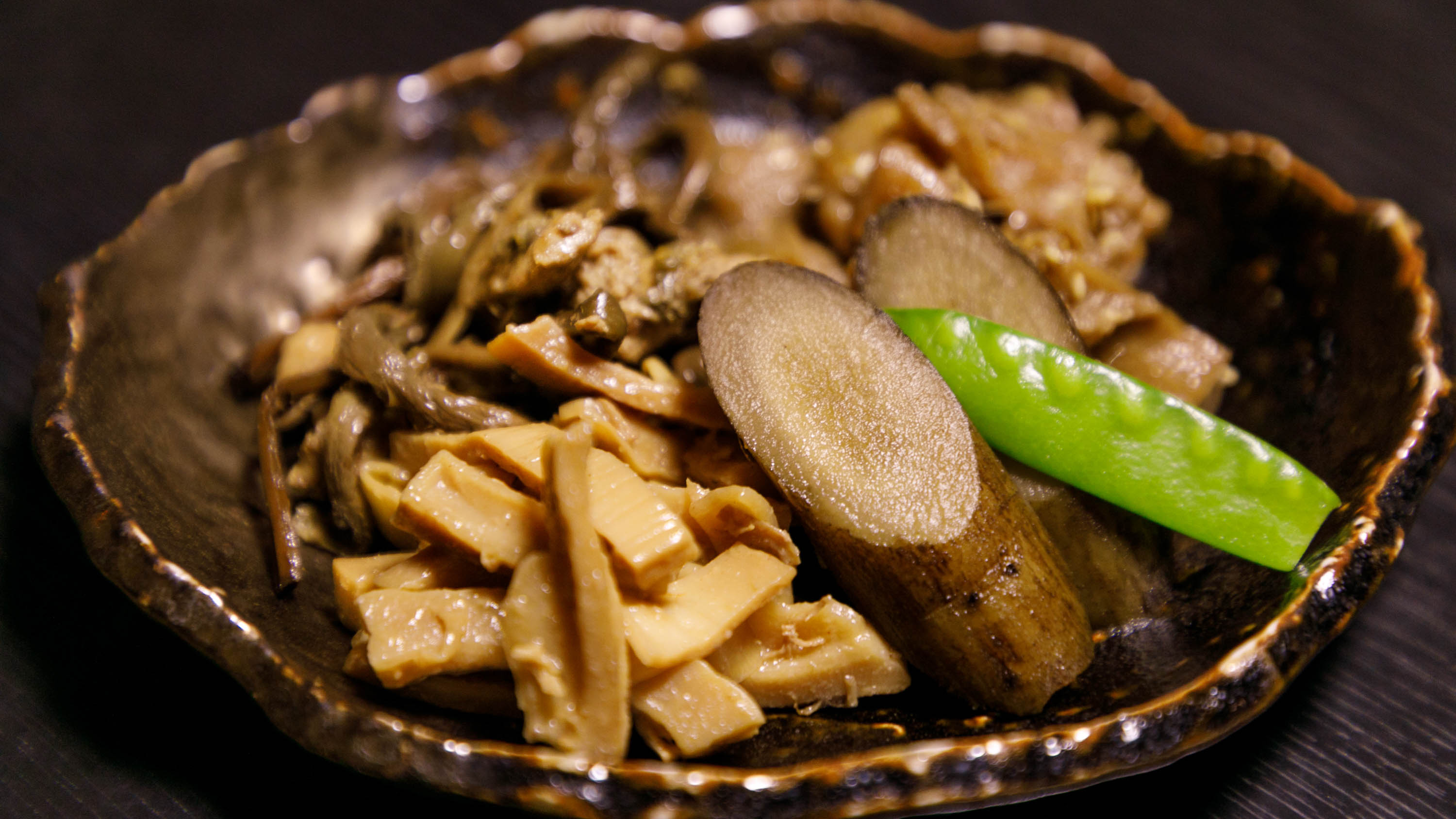 旬の野菜を使った、滋味深い煮物（写真は一例です）