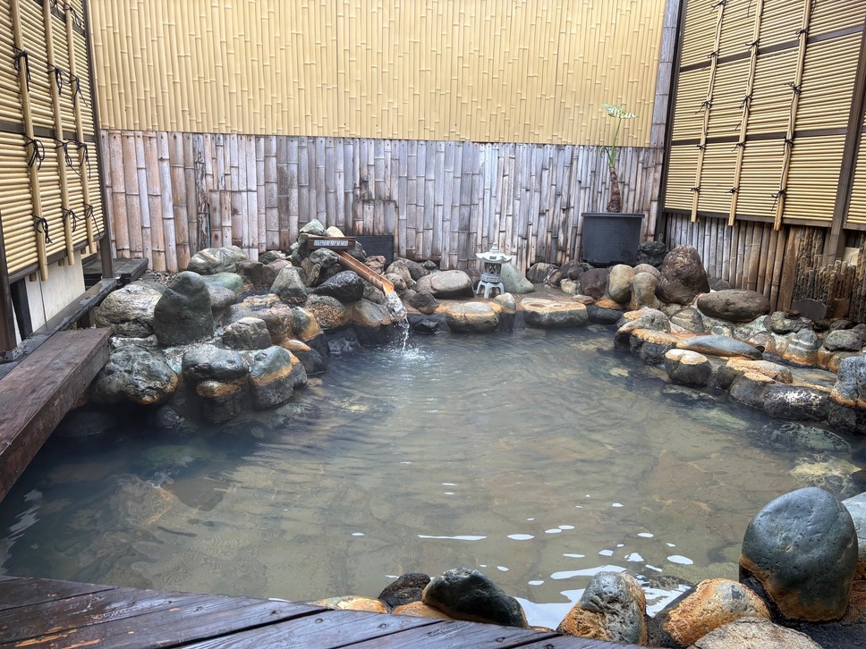 【ゆく年くる年】スペシャルプライス感謝プラン！ 鮑の酒蒸し＆金目鯛の姿煮を「生の温泉」と共に満喫♪