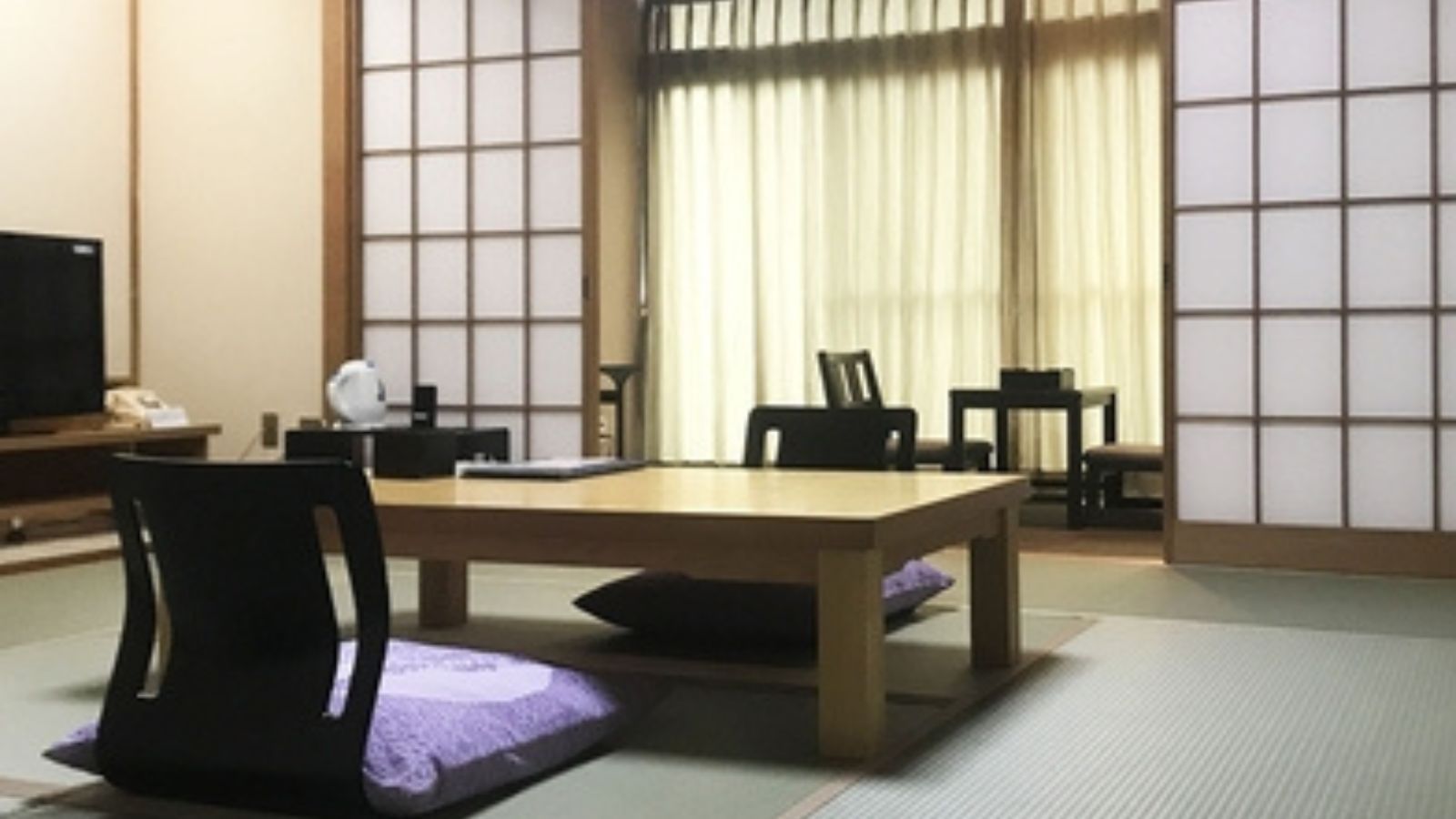 【ペットと泊まれる／食事処】和室10畳+次の間＜大浴場＞