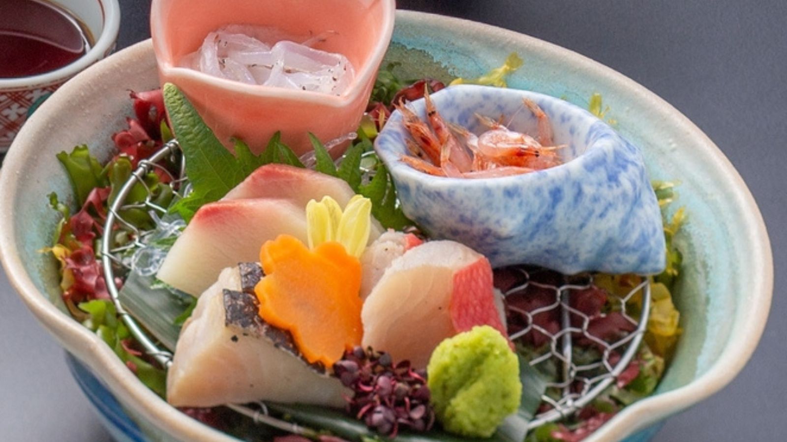 【1泊夕食】早朝出発OK！お肌に効く「生」源泉と海の幸堪能♪  ゆとり派は朝食なしで朝寝坊も安心♪