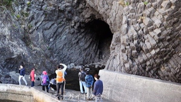 ジオツアー　仲木奥石廊コース