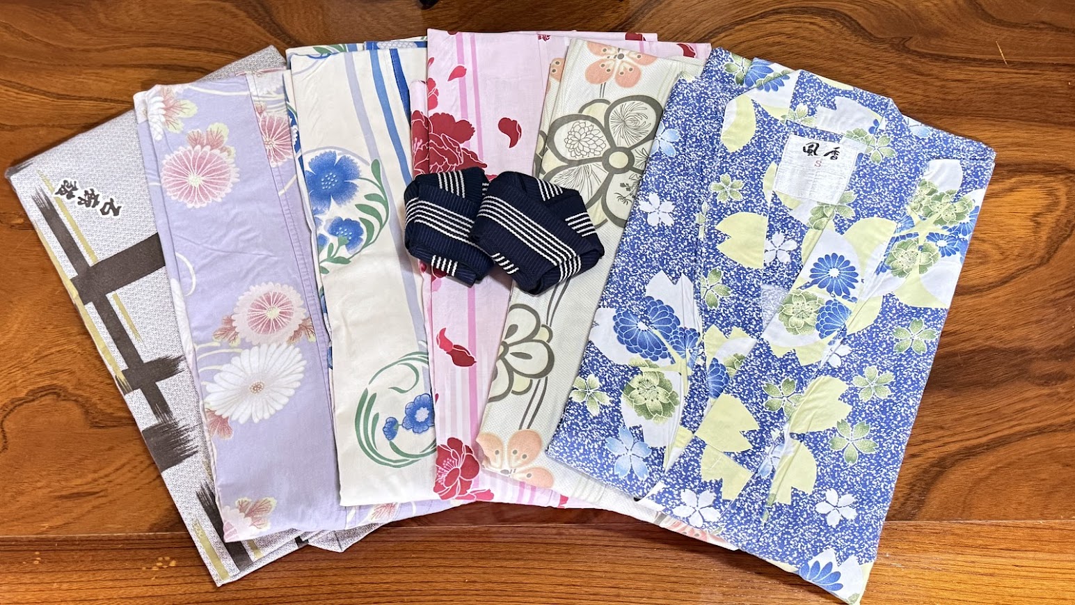 無料貸し出しの色浴衣