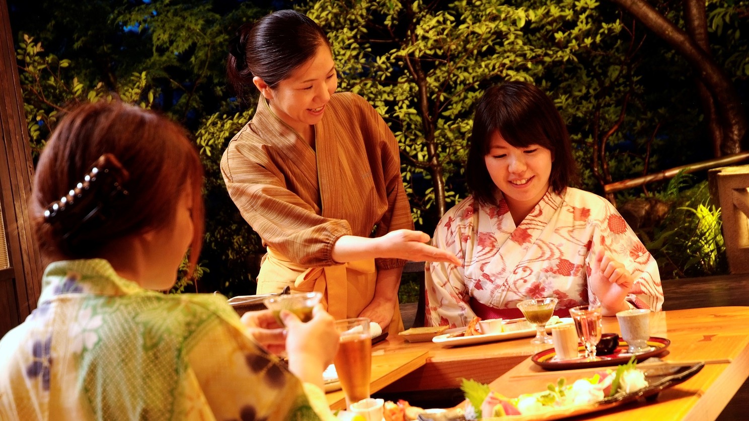 【特選】旬の味覚を豪華に堪能♪ 丹後の彩り美食「特選会席」