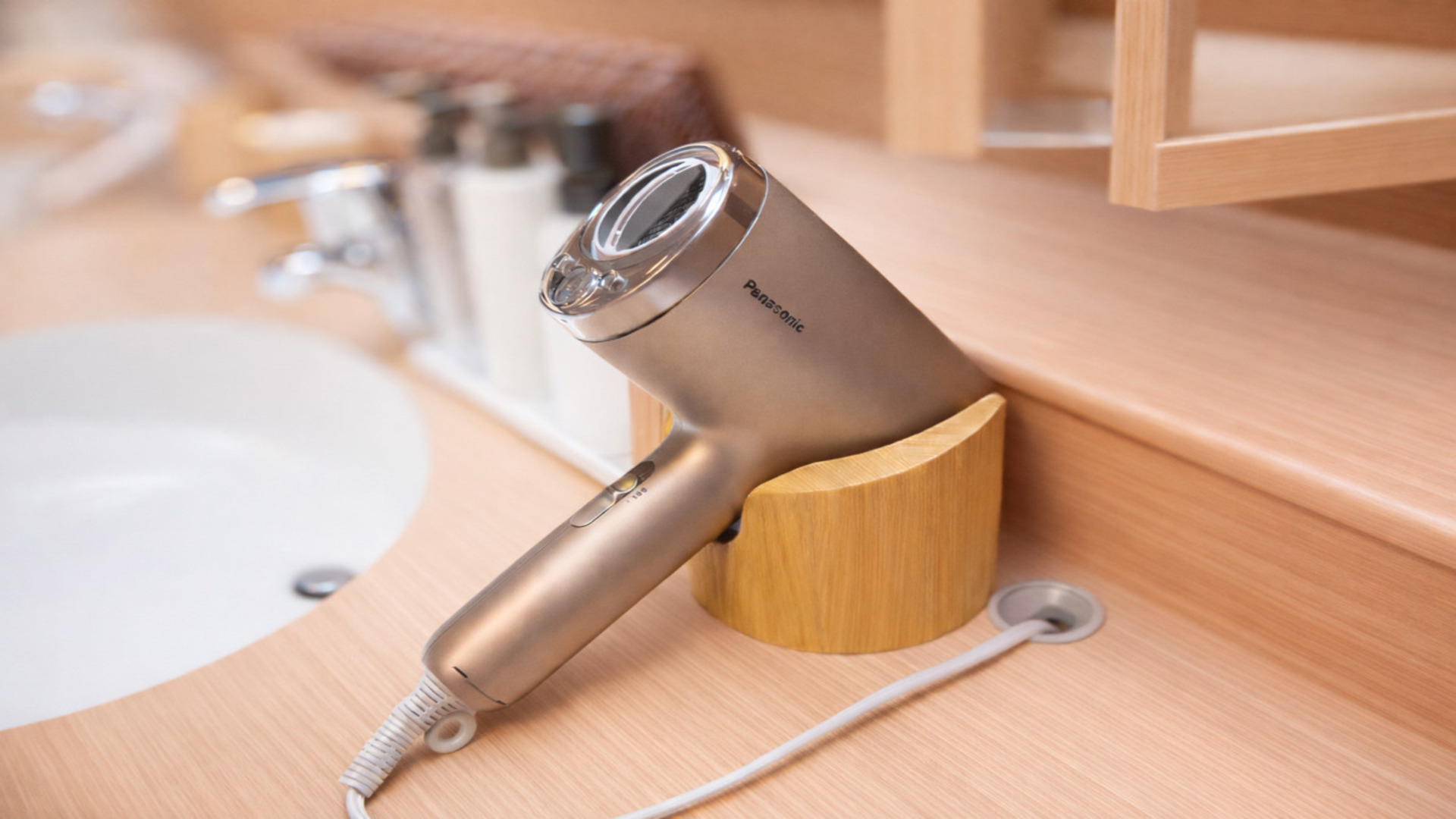 ■ナノケアドライヤー（Panasonic製）