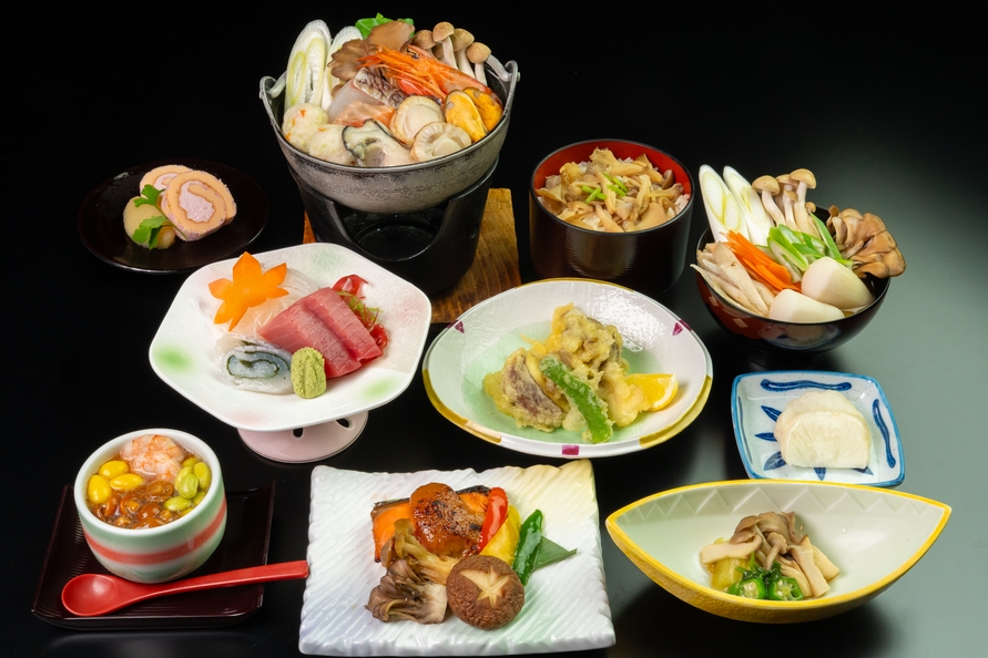 【2025秋　一泊二食付き③】〈天然温泉×サウナ〉お得な二食付きで気軽に天然温泉を愉しむ！