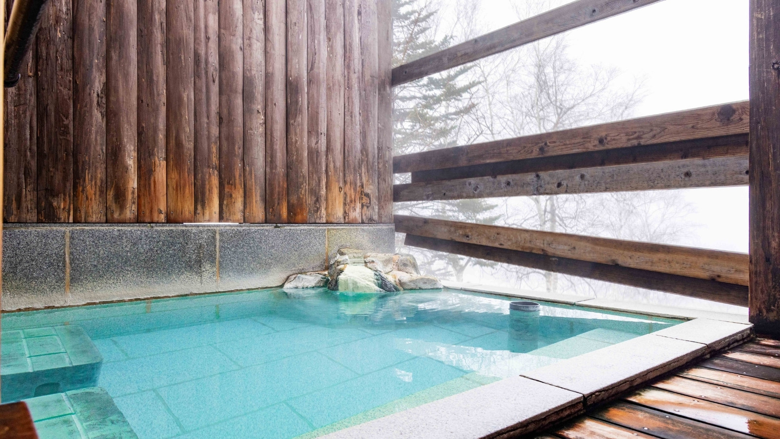 貸切露天風呂 布袋尊