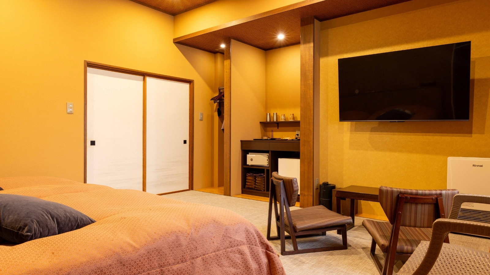 檜風呂付き和室『琥珀』(ペット不可)【10畳＋檜風呂】