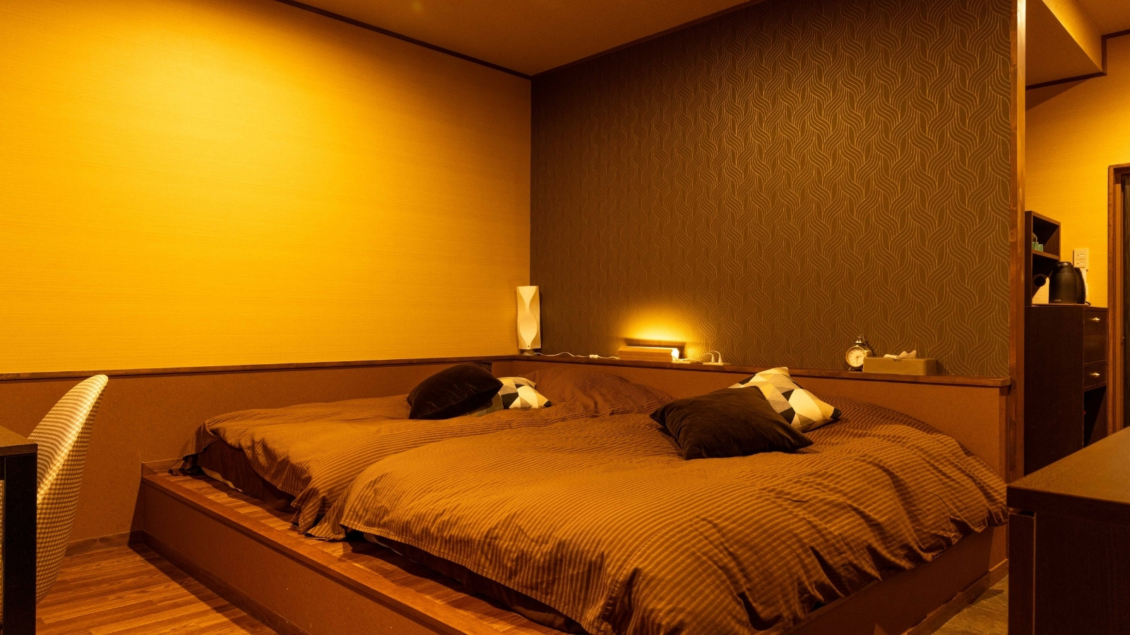 洋室ツイン【17.9平米】