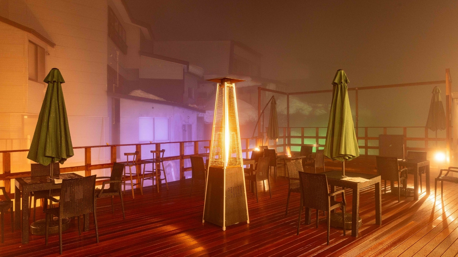 湯けむりテラス 夜