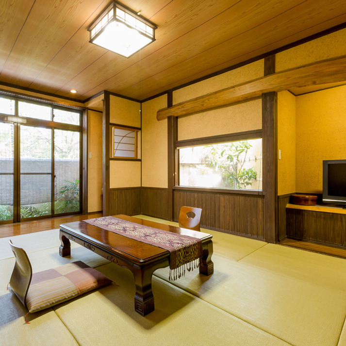 Guest room with open-air bath Izumi