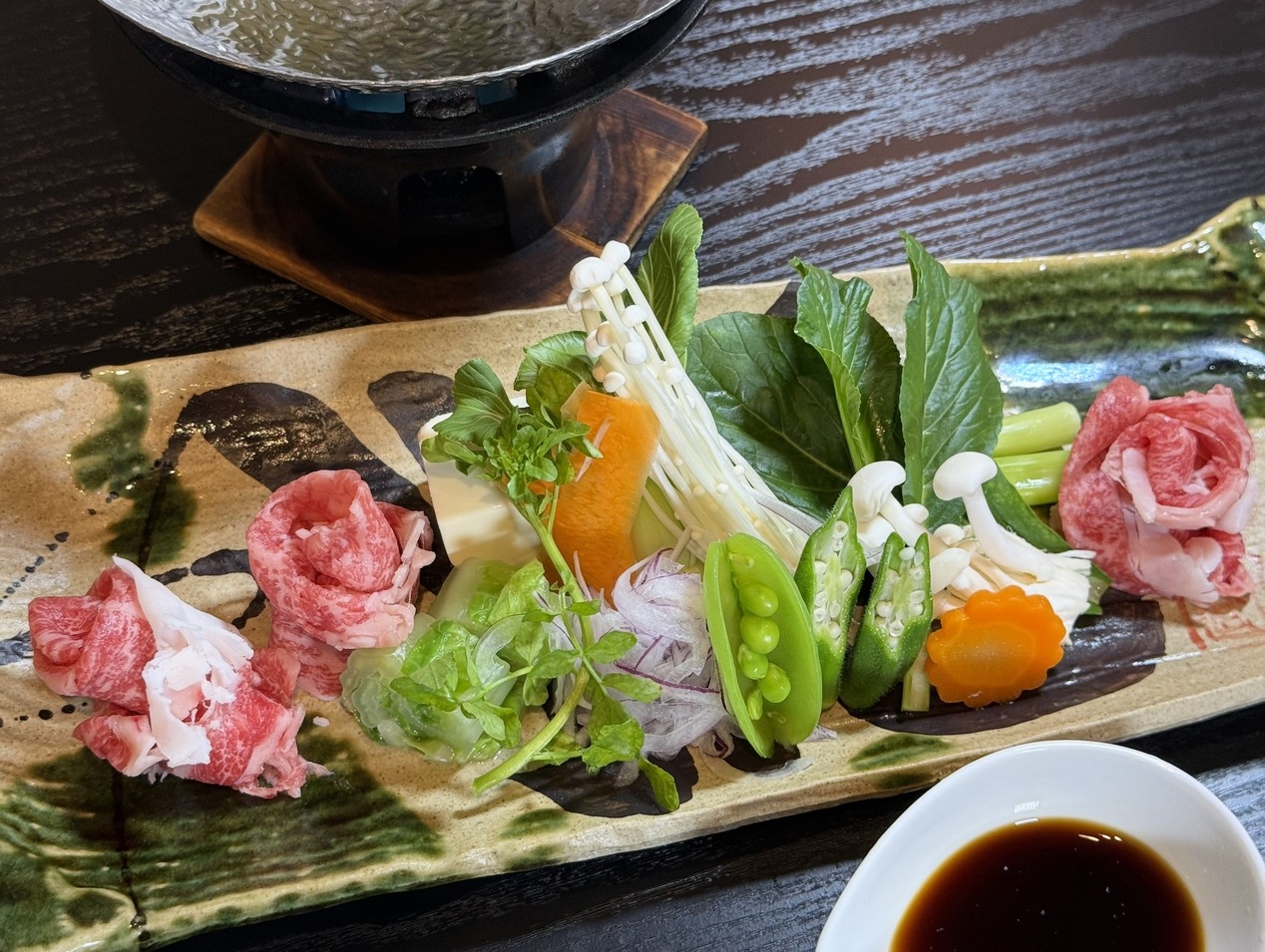 【期間限定】☆『国産牛』のしゃぶしゃぶ or すき焼き鍋をご堪能あれ☆　趣異なる6つのお湯でゆったり