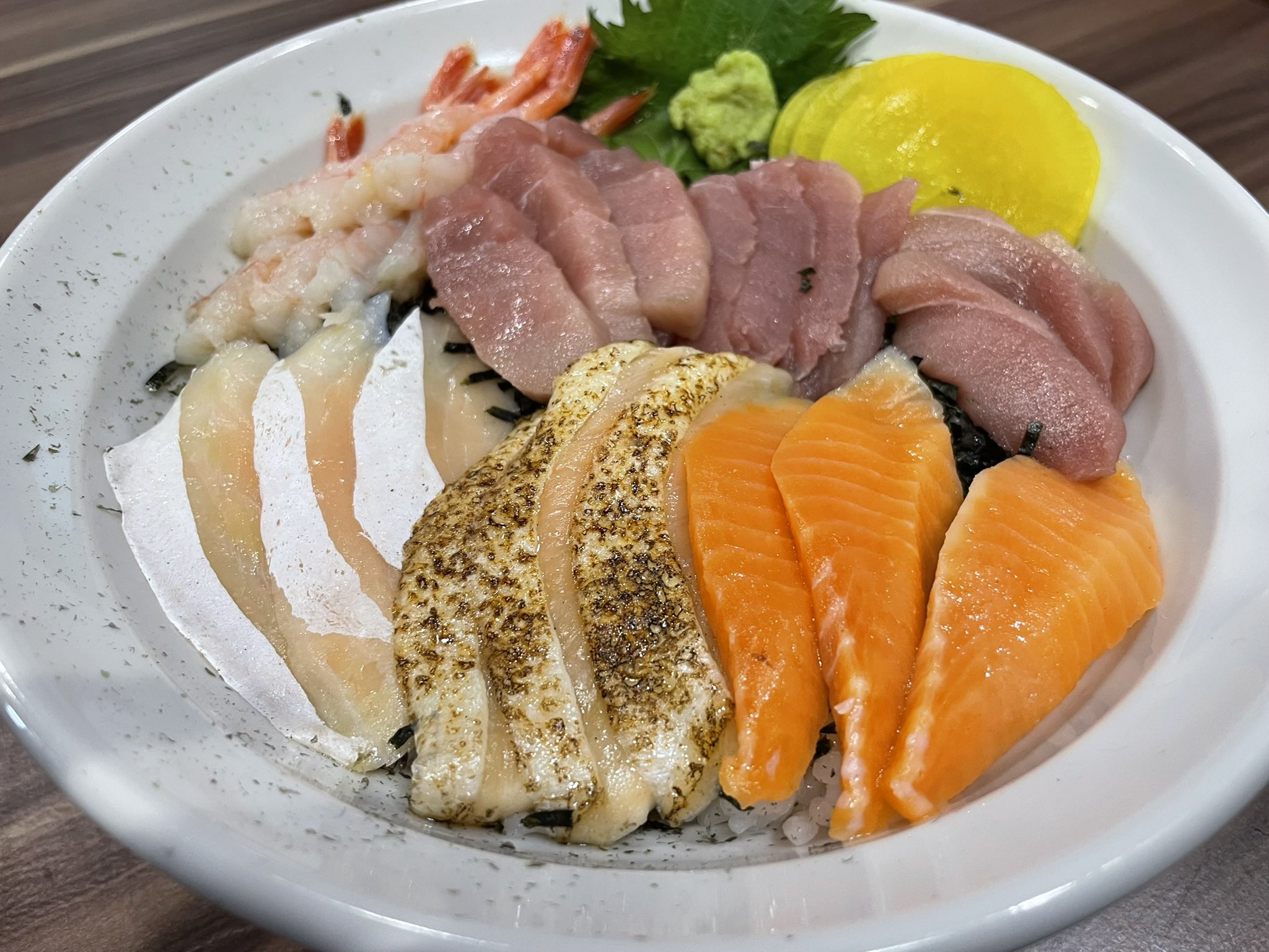 海鮮丼