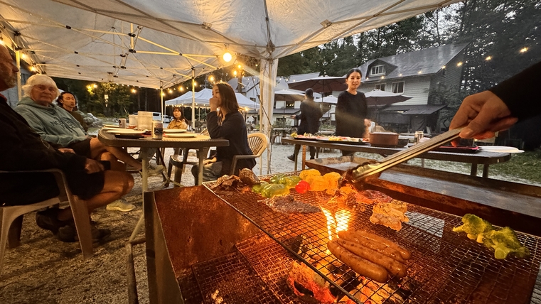 【家族でBBQ／食材持参】幼児無料＆小学生半額♪中学生30％OFF！朝食付【夜は飲み放題無料】
