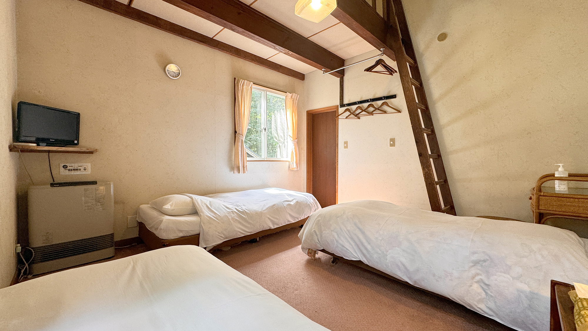 【客室】 トリプル+ロフト