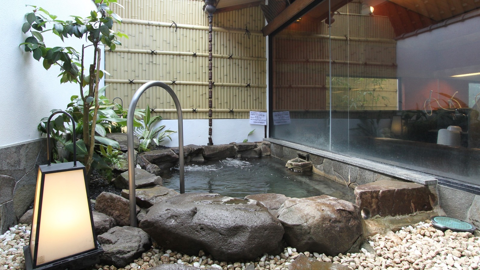 高野山で唯一の天然温泉のお寺で宿泊【素泊まり】