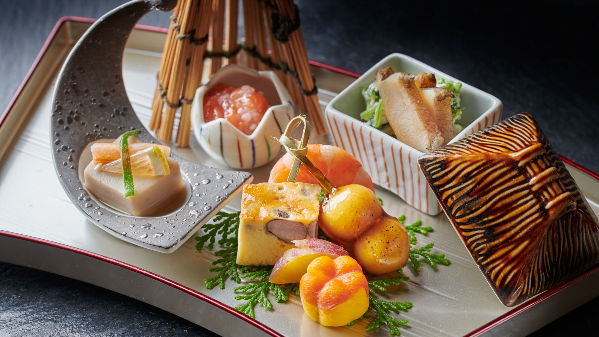 別邸【美悠】温泉露天風呂付きスイート／夕食：基本懐石／朝食：なし＜部屋食＞